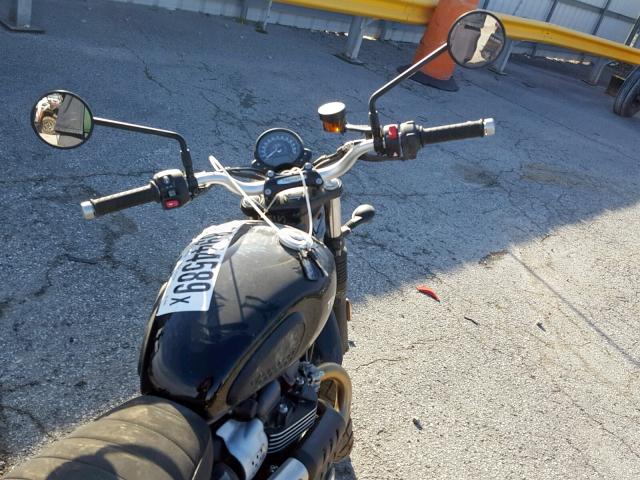 SMTD44GNXJT851495 - 2018 TRIUMPH MOTORCYCLE STREET SCR BLACK photo 5