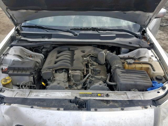 2D4FV47V06H434351 - 2006 DODGE MAGNUM SXT SILVER photo 7