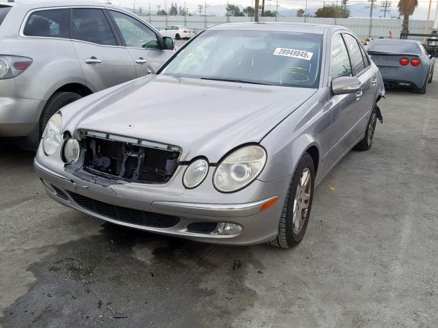 WDBUF65J44A534217 - 2004 MERCEDES-BENZ E 320 SILVER photo 2