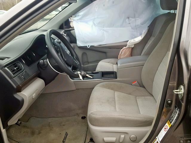 4T4BF1FK8GR582021 - 2016 TOYOTA CAMRY LE GRAY photo 5