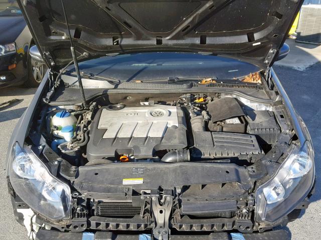 WVWMM7AJ8AW241860 - 2010 VOLKSWAGEN GOLF GRAY photo 7