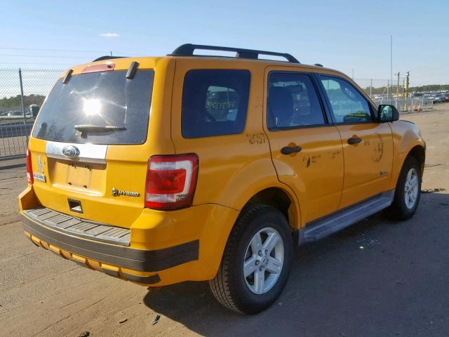 1FMCU4K3XAKB24911 - 2010 FORD ESCAPE HYB YELLOW photo 4