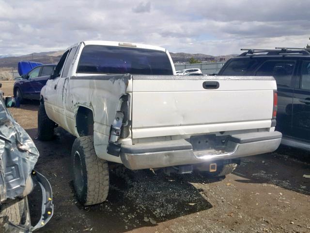 3B7KF23Z3YG104647 - 2000 DODGE RAM 2500 WHITE photo 3