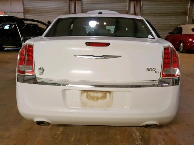 2C3CCAET6CH104090 - 2012 CHRYSLER 300C WHITE photo 9