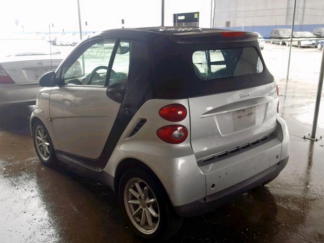 WMEEK31XX8K117857 - 2008 SMART FORTWO PAS 银色 照片 3