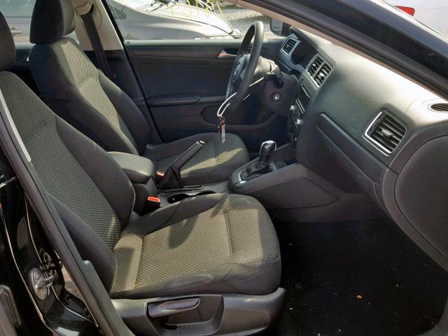3VW2K7AJ4EM395126 - 2014 VOLKSWAGEN JETTA BASE BLACK photo 5
