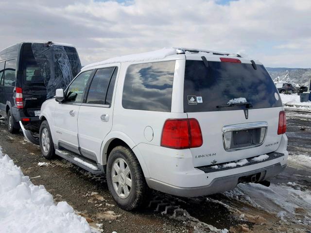 5LMFU28R33LJ51388 - 2003 LINCOLN NAVIGATOR Ақ фото 3