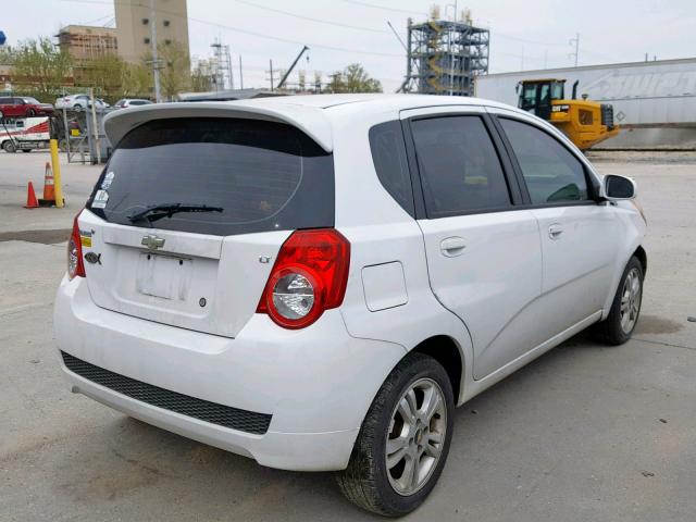 KL1TD6DEXBB124575 - 2011 CHEVROLET AVEO LS WHITE photo 4