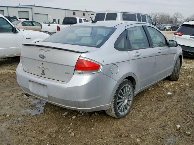 1FAHP36N99W126022 - 2009 FORD FOCUS SES SILVER photo 4