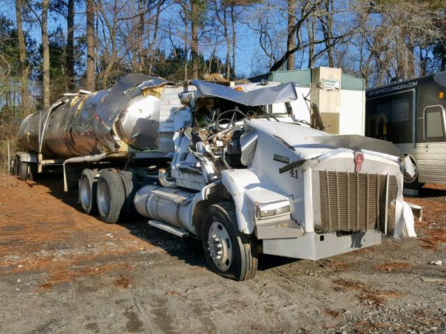 1XKDDB9X01J874415 - 2001 KENWORTH CONSTRUCTI WHITE photo 1