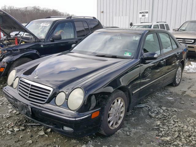 WDBJF65J31B209700 - 2001 MERCEDES-BENZ E 320 BLACK photo 2