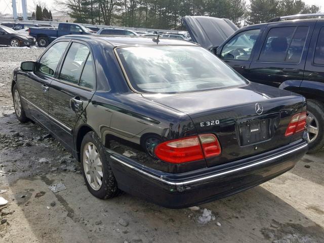 WDBJF65J31B209700 - 2001 MERCEDES-BENZ E 320 BLACK photo 3