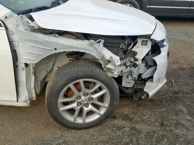 1G11C5SL0FF102607 - 2015 CHEVROLET MALIBU 1LT თეთრი ფოტო 9