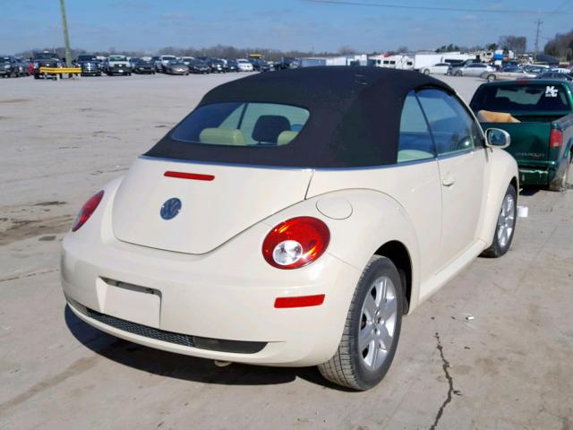 3VWRF31Y47M414530 - 2007 VOLKSWAGEN NEW BEETLE თეთრი ფოტო 4