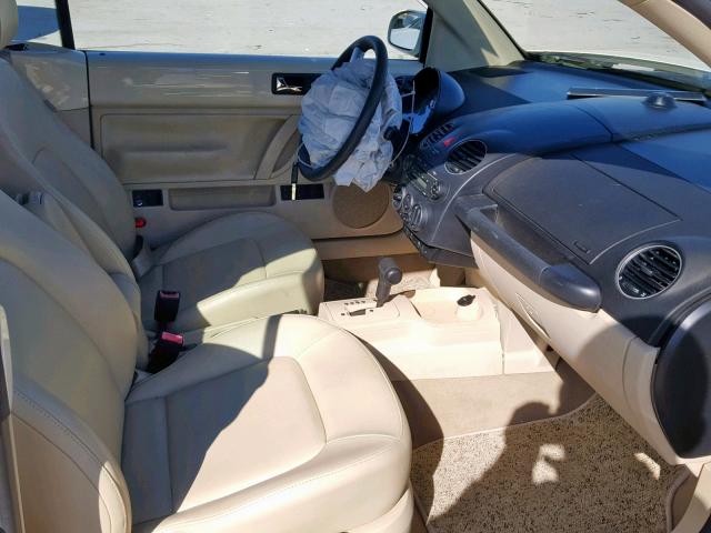 3VWRF31Y47M414530 - 2007 VOLKSWAGEN NEW BEETLE თეთრი ფოტო 5