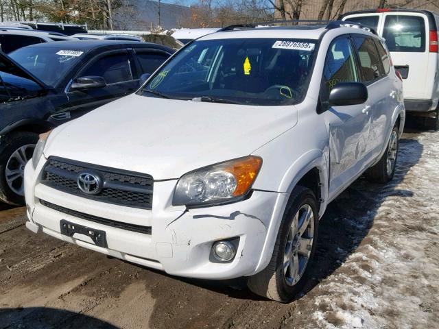 2T3BF32V49W011657 - 2009 TOYOTA RAV4 SPORT WHITE photo 2