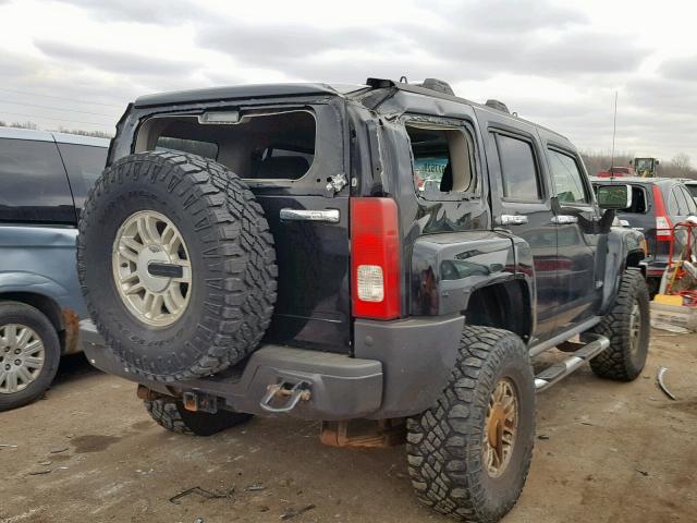 5GTDN136268176690 - 2006 HUMMER H3 BLACK photo 4