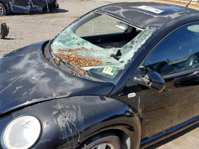 3VWCK21C11M459965 - 2001 VOLKSWAGEN NEW BEETLE შავი ფოტო 9