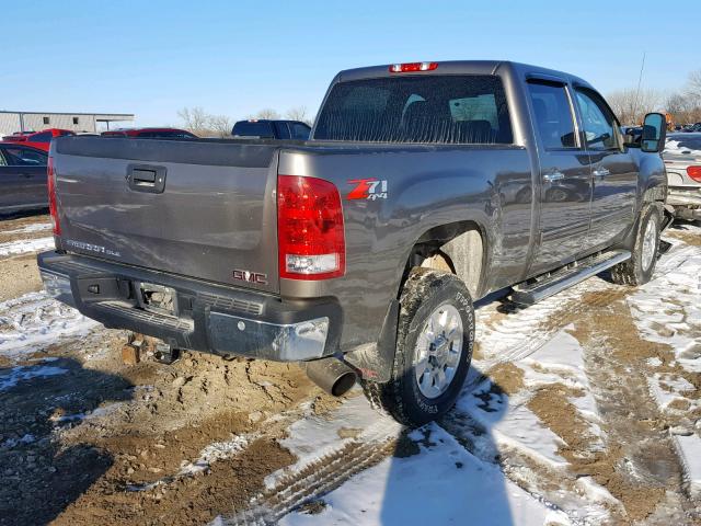 1GT423C87DF217322 - 2013 GMC SIERRA K35 GRAY photo 4