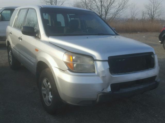 5FNYF28117B015063 - 2007 HONDA PILOT LX SILVER photo 1