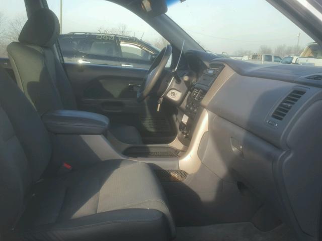 5FNYF28117B015063 - 2007 HONDA PILOT LX SILVER photo 5