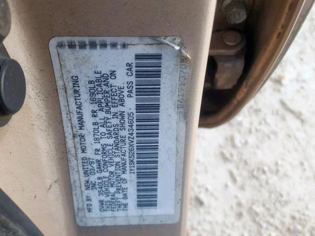 1Y1SK526XVZ434605 - 1997 GEO PRIZM BASE 金色 照片 10