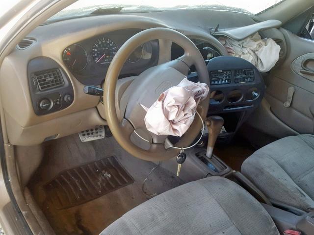 1Y1SK526XVZ434605 - 1997 GEO PRIZM BASE 金色 照片 9