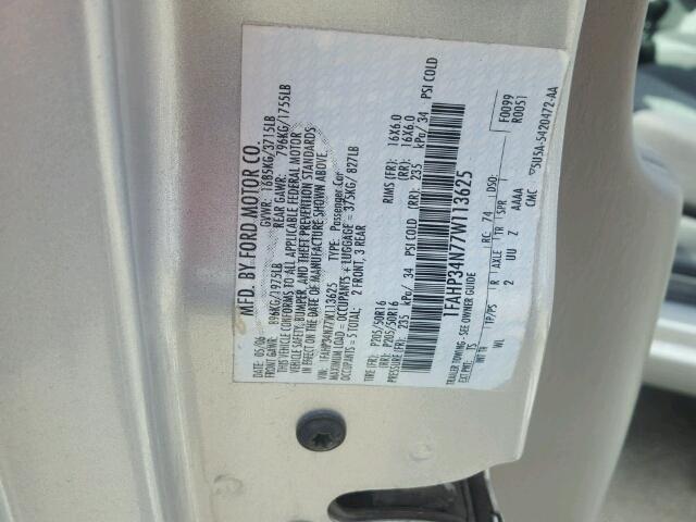 1FAHP34N77W113625 - 2007 FORD FOCUS ZX4 SILVER photo 10