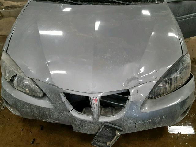 2G2WP552881102678 - 2008 PONTIAC GRAND PRIX GRAY photo 7