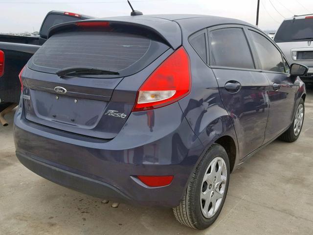 3FADP4TJ3DM149830 - 2013 FORD FIESTA S BLUE photo 4