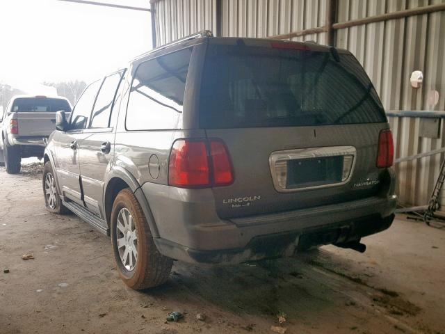 5LMFU27R43LJ19938 - 2003 LINCOLN NAVIGATOR GRAY photo 3