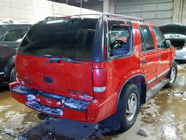 1GNDT13W012121574 - 2001 CHEVROLET BLAZER RED photo 4