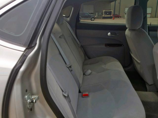 2G4WC582X71204223 - 2007 BUICK LACROSSE C SILVER photo 6