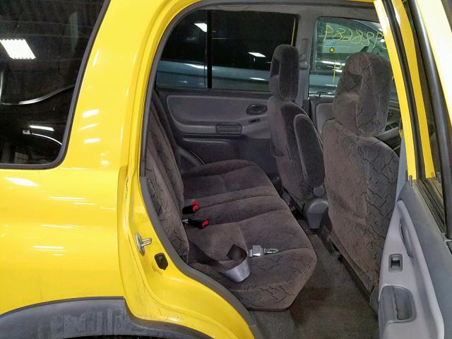 2CNBJ734936940026 - 2003 CHEVROLET TRACKER ZR YELLOW photo 6