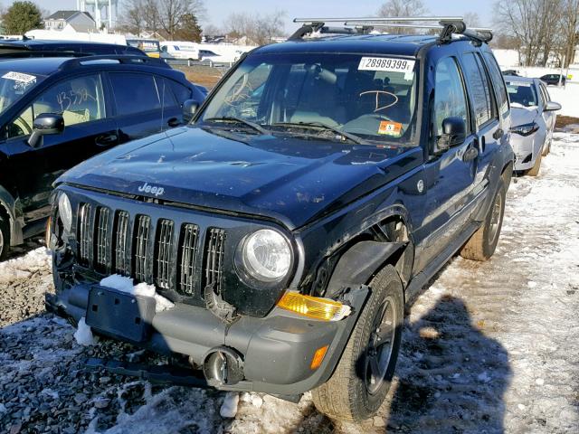 1J4GL38K75W632893 - 2005 JEEP LIBERTY RE BLACK photo 2