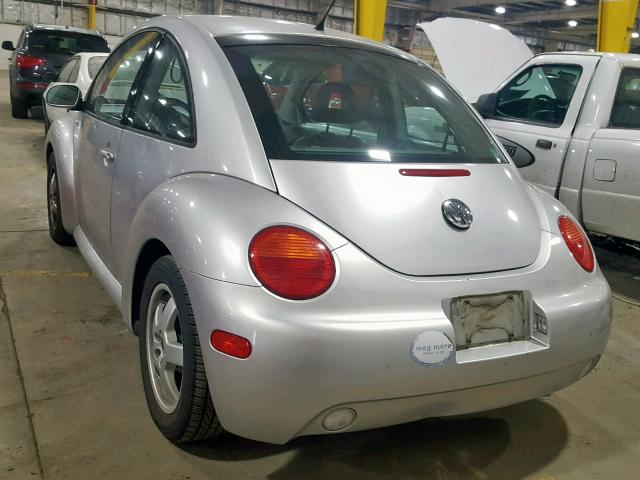 3VWCC21C41M404939 - 2001 VOLKSWAGEN NEW BEETLE Silber Foto 3