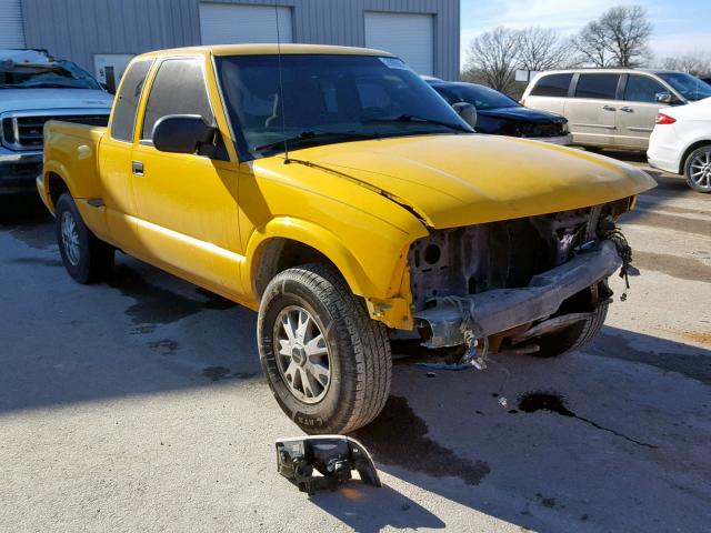 1GTDT19W728199722 - 2002 GMC SONOMA YELLOW photo 1