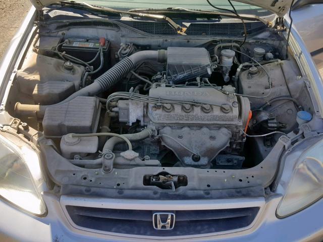 2HGEJ6321YH109661 - 2000 HONDA CIVIC CX SILVER photo 7