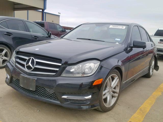 WDDGF4HB4EA935734 - 2014 MERCEDES-BENZ C 250 BLACK photo 2