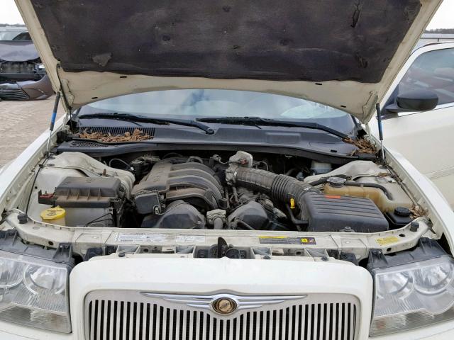 2C3JA43R25H604126 - 2005 CHRYSLER 300 WHITE photo 7