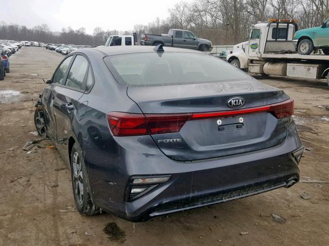 3KPF24AD0KE011328 - 2019 KIA FORTE FE BLACK photo 3