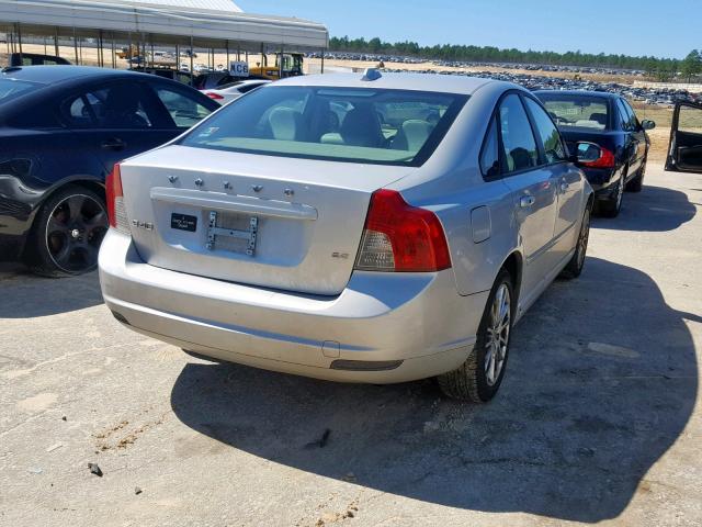 YV1382MS2A2488297 - 2010 VOLVO S40 2.4I SILVER photo 4