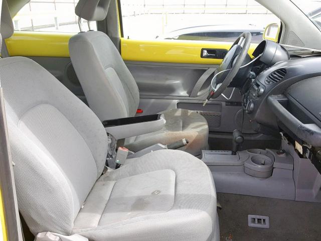 3VWCB21C02M405350 - 2002 VOLKSWAGEN NEW BEETLE YELLOW photo 5