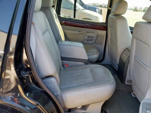 5LMEU68H84ZJ31971 - 2004 LINCOLN AVIATOR 黑色 照片 6