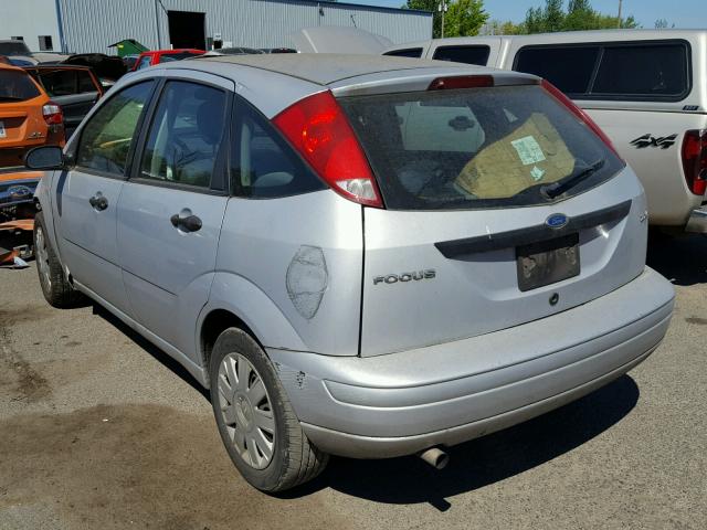 3FAFP37N75R126667 - 2005 FORD FOCUS ZX5 SILVER photo 3