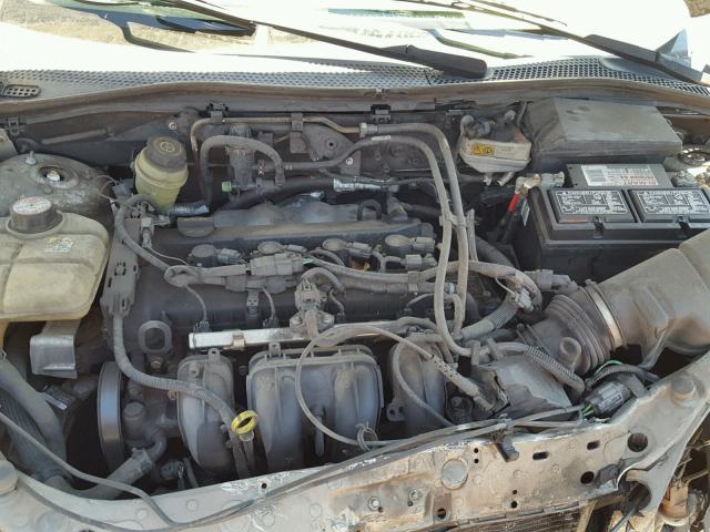 3FAFP37N75R126667 - 2005 FORD FOCUS ZX5 SILVER photo 7