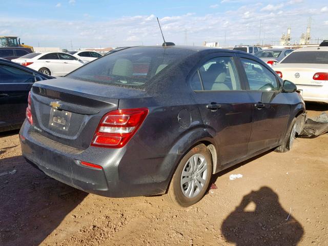 1G1JB5SH0H4132574 - 2017 CHEVROLET SONIC LS GRAY photo 4