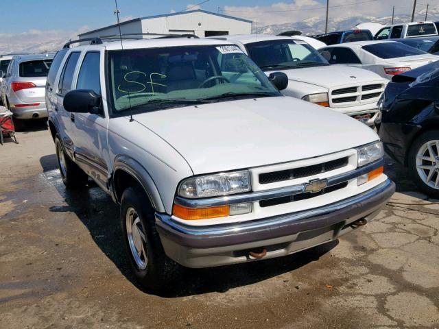 1GNDT13W8Y2166949 - 2000 CHEVROLET BLAZER WHITE photo 1