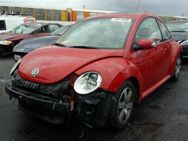 3VWRG31CX6M416220 - 2006 VOLKSWAGEN NEW BEETLE RED photo 2