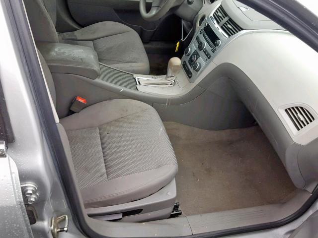 1G1ZB5E11BF116171 - 2011 CHEVROLET MALIBU LS SILVER photo 5
